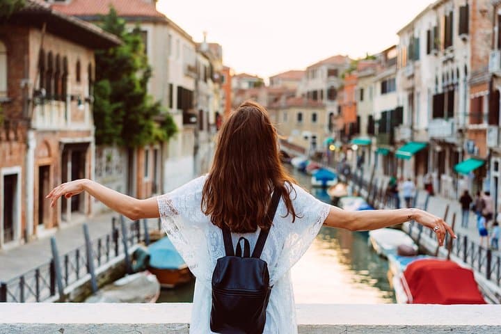 Venice in One Day: City Walk, Murano & Burano with Lunch — photo 1 of 15