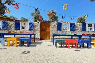 Tastings of typical products with a game of Adventure Golf