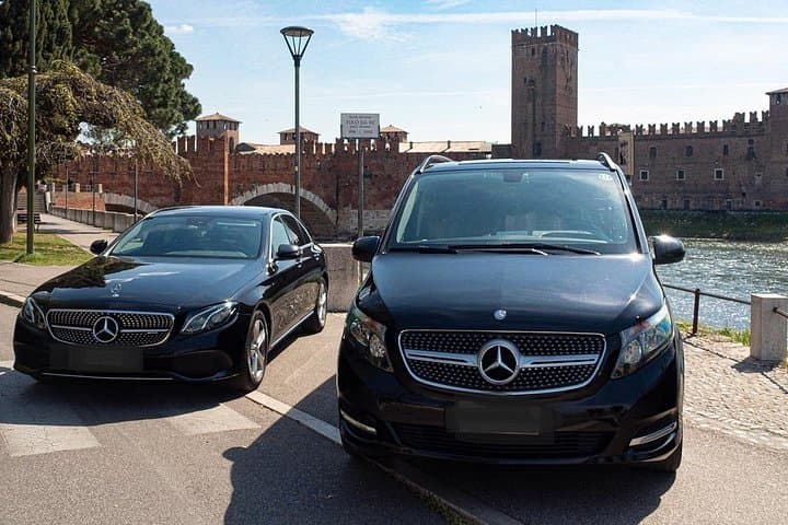 Bellagio: Private transfer to/from Malpensa Airport — photo 1 of 11