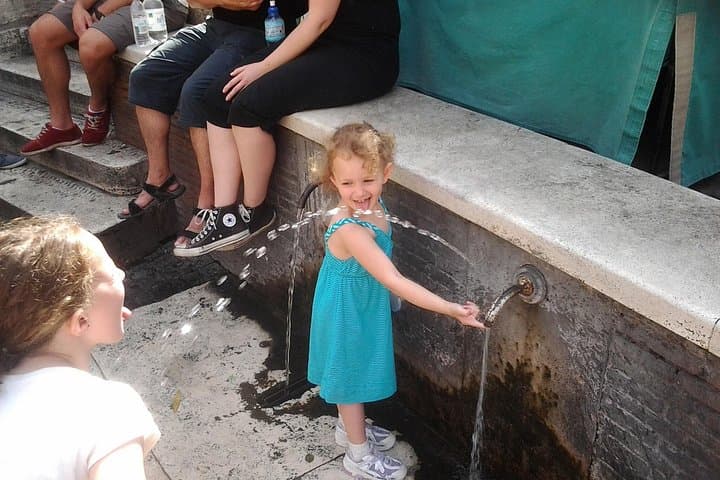 Fun and Playful Guided City Tour of Naples for Kids and Families — photo 1 of 9