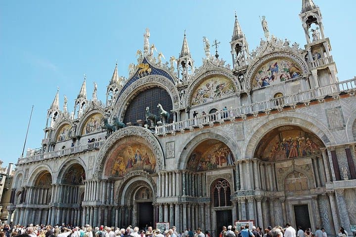 Venice City Center Guided Walking Tour - Semi-Private 12ppl Max — photo 1 of 5
