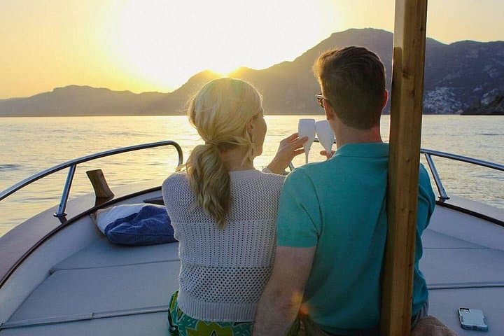 2 Hours Sunset Cruise of Positano — photo 1 of 9