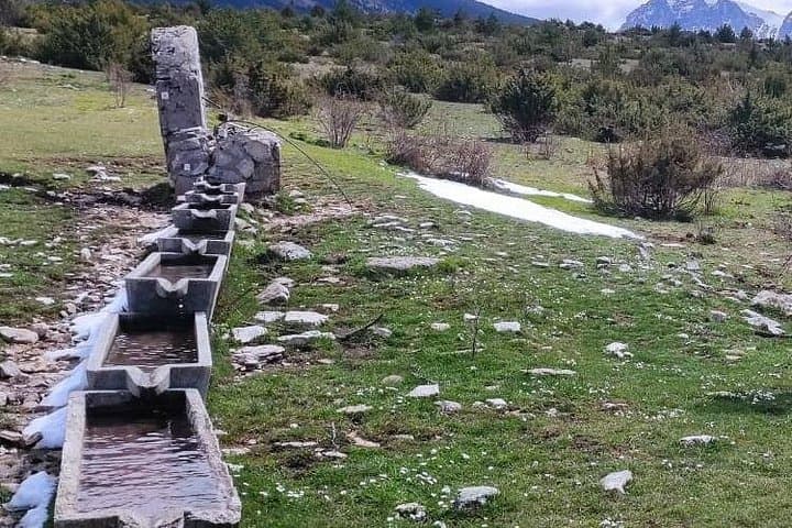Private Trekking in the Sibillini Mountains Park — photo 1 of 7