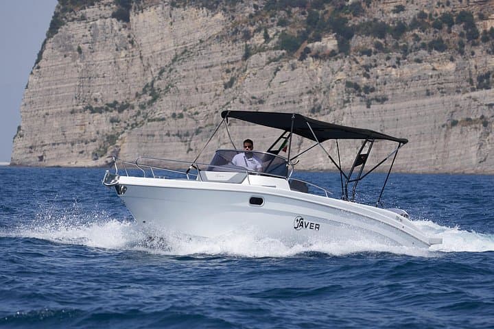 Private Boat Tour with Saver 7.50 WA — photo 1 of 11