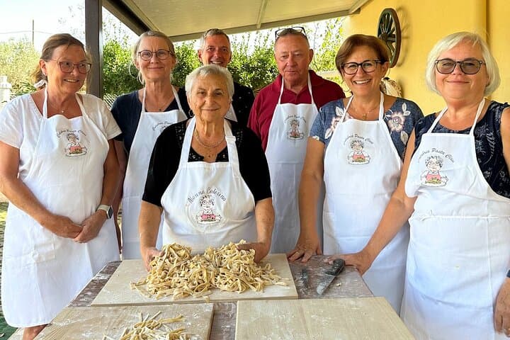 Calabria Pasta Class — photo 1 of 6