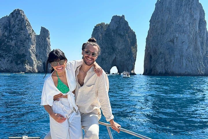 Private tour of Capri — photo 1 of 17