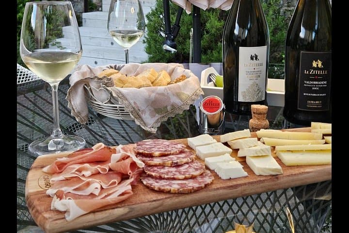 The Spinsters' Aperitif — photo 1 of 7