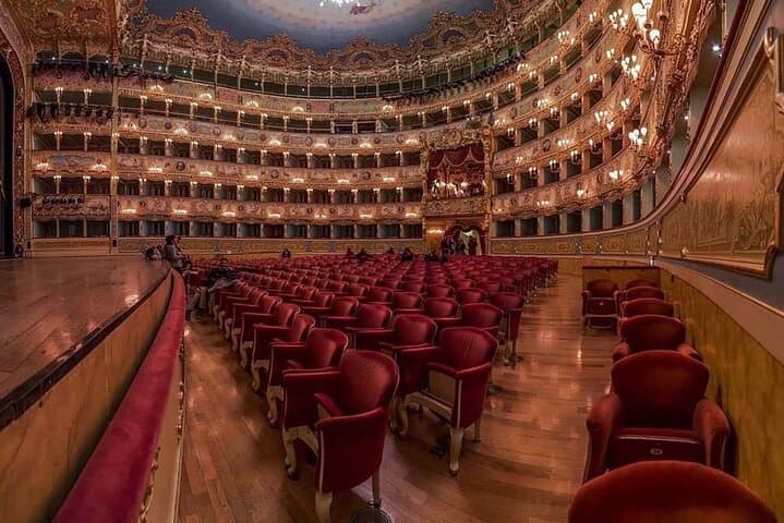 Teatro La Fenice Guided Tour + Ebook — photo 1 of 19