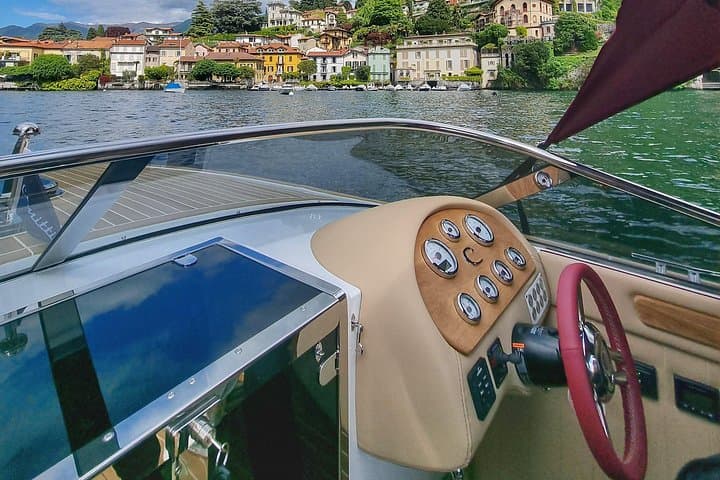 Exclusive 3 hour tour Lake Como. — photo 1 of 7