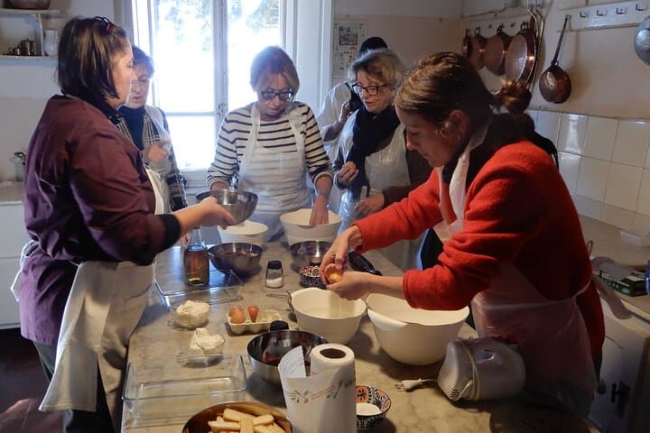 Enjoy a participatory cooking class Feel like an experienced cook — photo 1 of 11