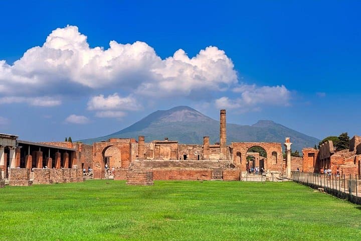 Vesuvius & Pompeii Trip from Naples Port — photo 1 of 10