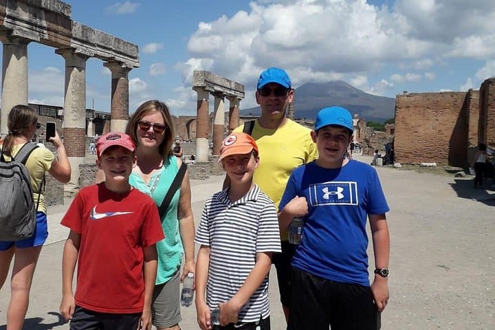 Kid-friendly Pompeii and Vesuvius Private Tour from Sorrento — photo 1 of 7