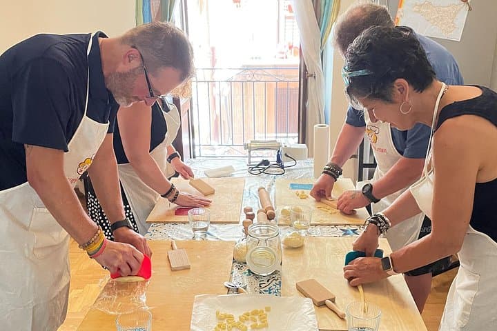 Cooking class in Palermo city center — photo 1 of 16