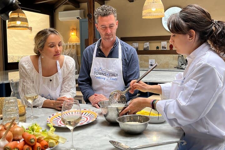 Palermo: Pasta & Gelato Cooking Class in Palermo — photo 1 of 9