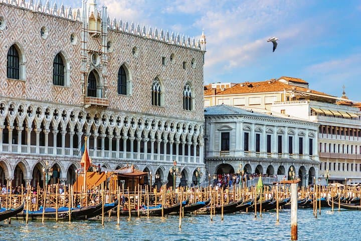 Kid-Friendly Venice Doge's Palace Private Guided Tour — photo 1 of 6