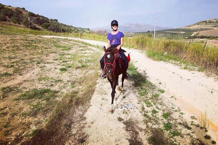 Horseback riding from Sciacca and brunch with Sicilian shepherd — photo 1 of 11