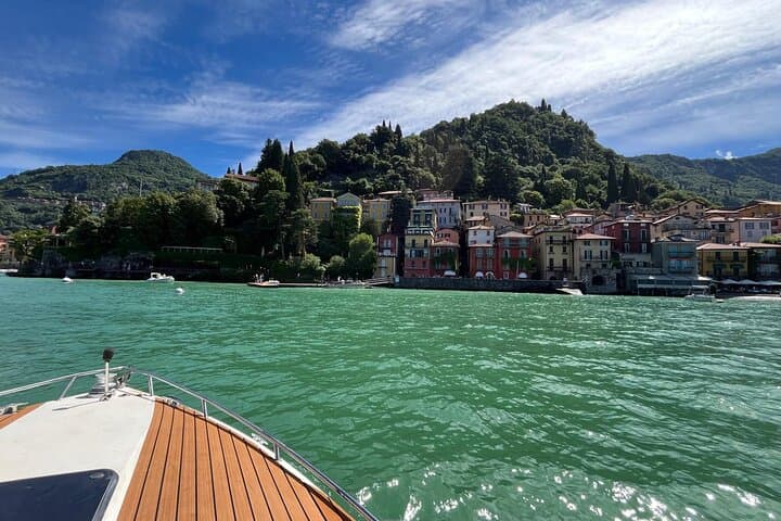 Private Boat Tour from Varenna on Lake Como — photo 1 of 40