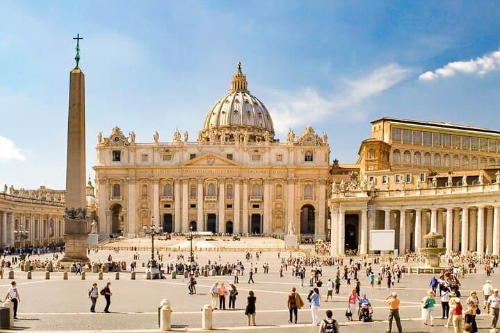 Guided Tour Vatican Museum, Sistine Chapel , St peter's Basilica — photo 1 of 4