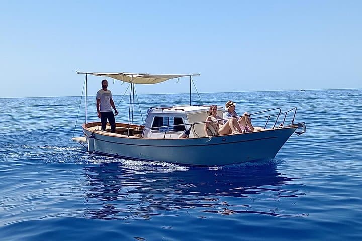 Private boat tour in the Tigullio and in the Portofino area — photo 1 of 32
