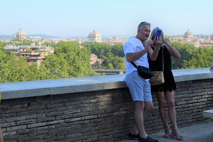 Private Rome Walking Tour from the Colosseum to the Orange Garden — photo 1 of 16