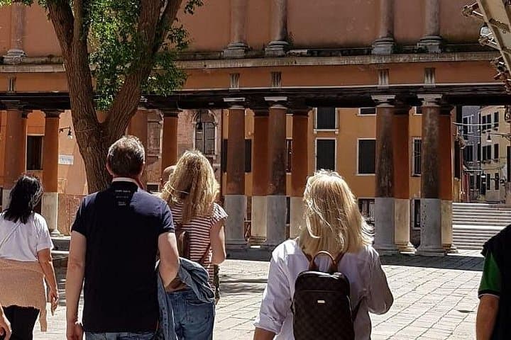 Venice: Commissario Brunetti Walking Tour for Donna Leon Fans — photo 1 of 13