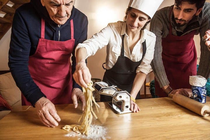 Fresh Homemade Pasta and Tiramisu Cooking Class in Milan — photo 1 of 11