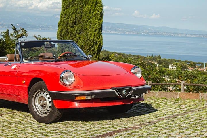 Vintage Car Experience on Lake Garda — photo 1 of 3