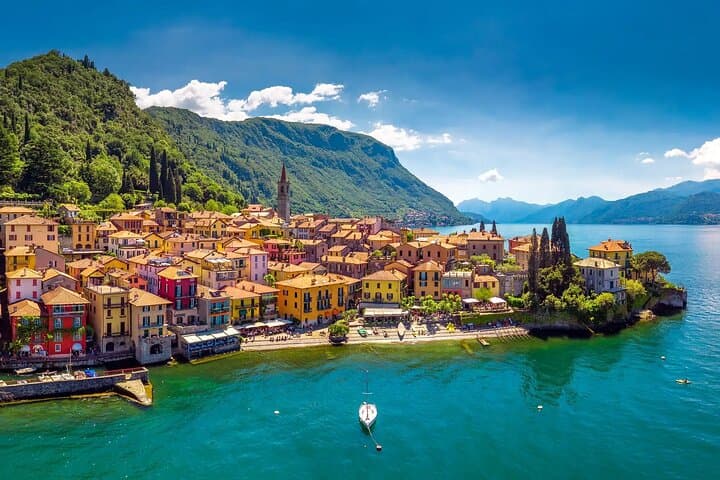 Private Boat Tour 2, 3 or 5 Hours on Lake Como starting from Lezzeno — photo 1 of 12