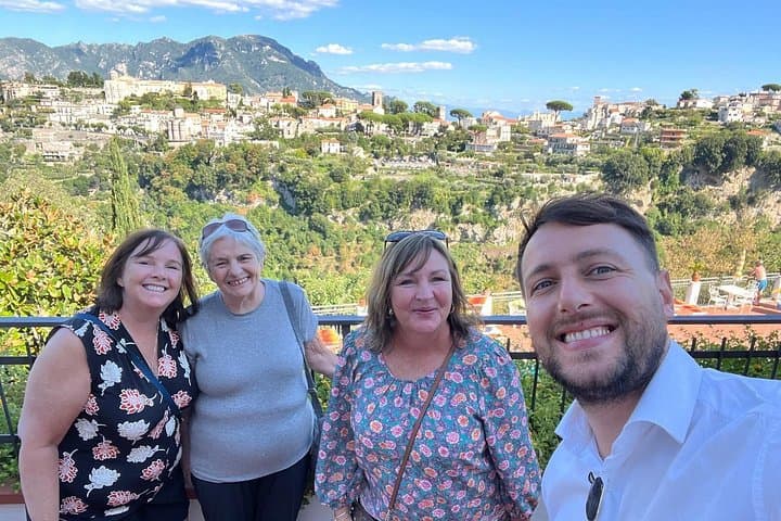 Transfer from Naples to Amalfi or Ravello — photo 1 of 4