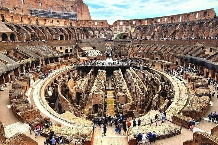 Rome: Colosseum Guided Tour with Roman Forum and Palatine Hill — photo 1 of 11