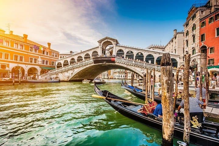 4-Day Discovering Venice with Gondola, St. Mark's & Doge's Palace — photo 1 of 6