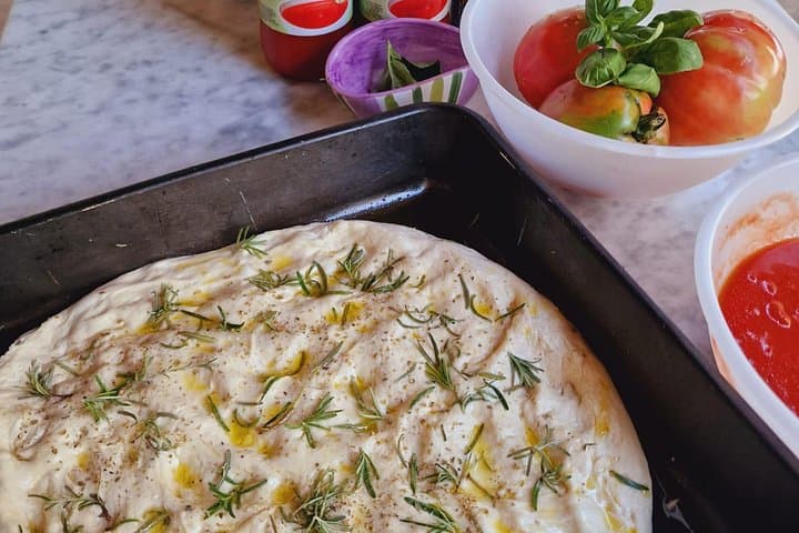 Hands-On Pasta and Pizza Class on the Sorrento Coast — photo 1 of 7