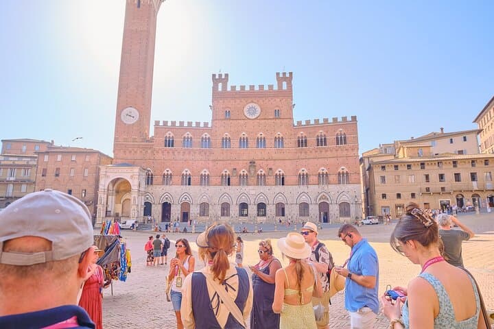 Small Group Tuscany Highlights Tour with Lunch & Wine Tasting — photo 1 of 25