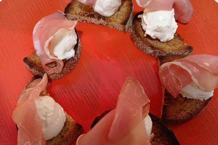 Ice cream workshop with tasting and gluten free aperitif — photo 1 of 8