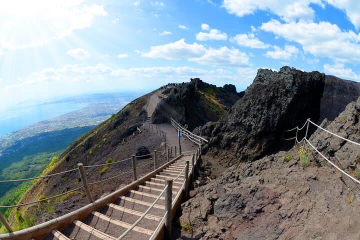 Visit to Pompeii and Excursion to Vesuvius Crater — photo 1 of 6