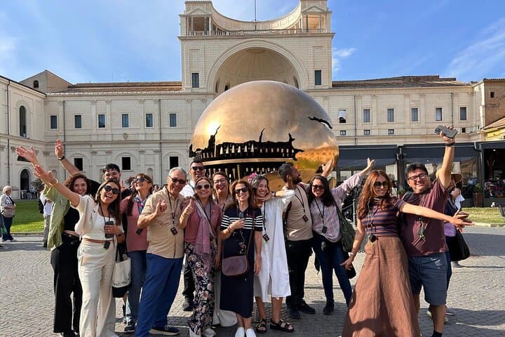 Exclusive Sunday Tour of the Vatican Museums & Sistine Chapel — photo 1 of 16