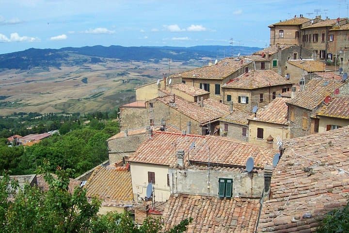 Discover Volterra: Ancient Ruins & Medieval Landmarks — photo 1 of 8