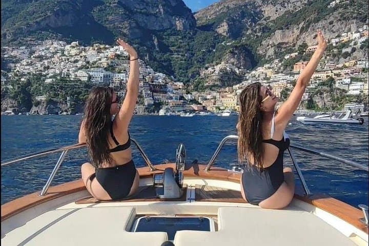 Private Boat Tour from Sorrento to Positano! — photo 1 of 13