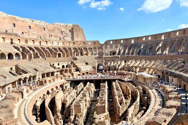 Colosseum with Arena, Roman Forum and Palatine Hill Guided Tour — photo 1 of 23