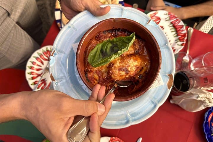 Old Town Sorrento Food Tour with 6+ Locals Favorites Dishes — photo 1 of 9