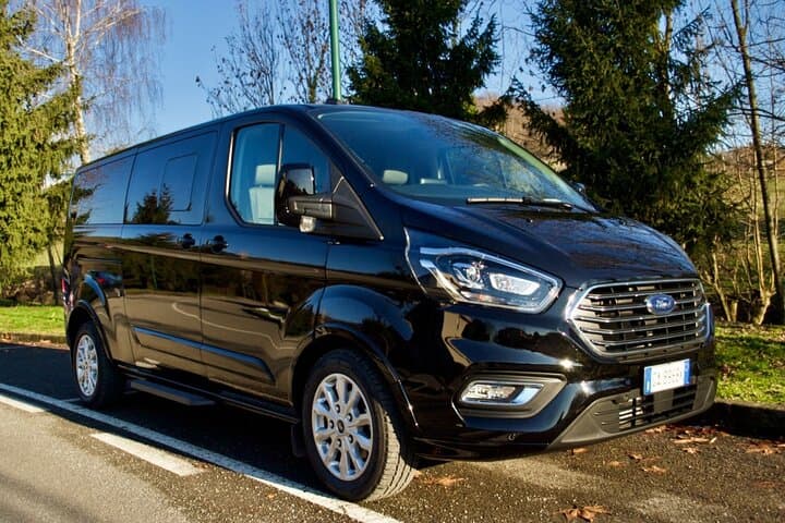 Private Transfer up to 8 people Milano to Malpensa Airport MXP — photo 1 of 3