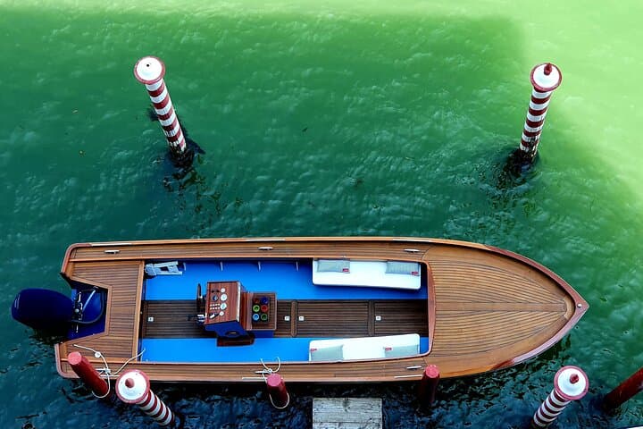 Venice, Canals & history on a private boat tour ! — photo 1 of 11
