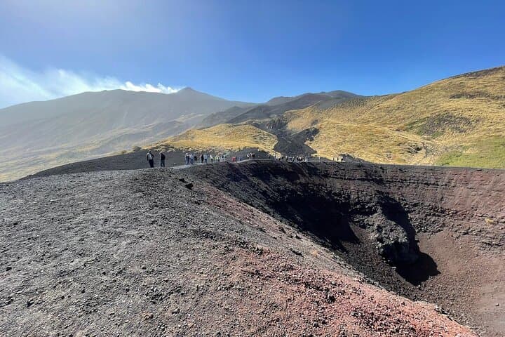 Etna North Tour with Pick up from Taormina Gardens and Letojanni — photo 1 of 11