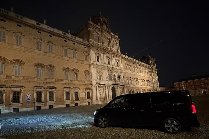 Private Taxi in Modena — photo 1 of 2