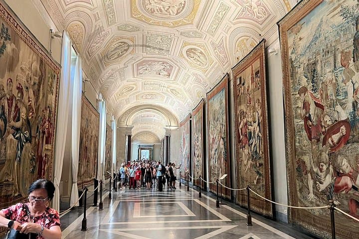 Rome: Vatican Museum and Sistine Chapel Reserved Entry — photo 1 of 13