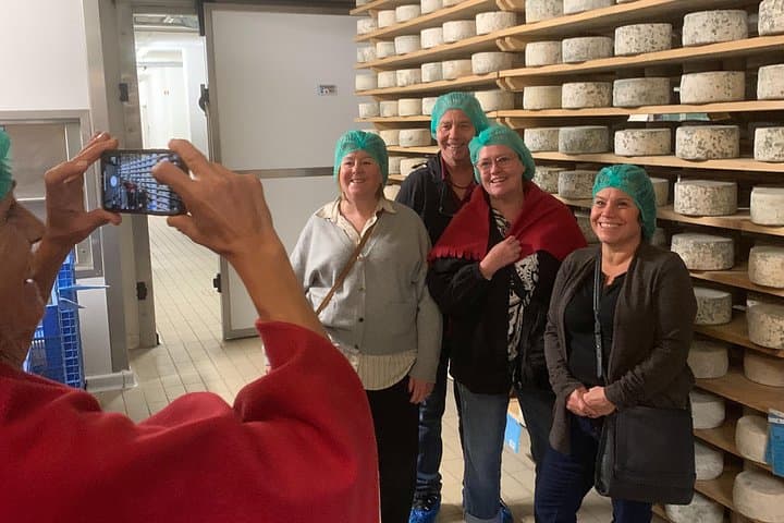 All inclusive Local Cheeses Tasting and Prosecco. Private Tour. — photo 1 of 19