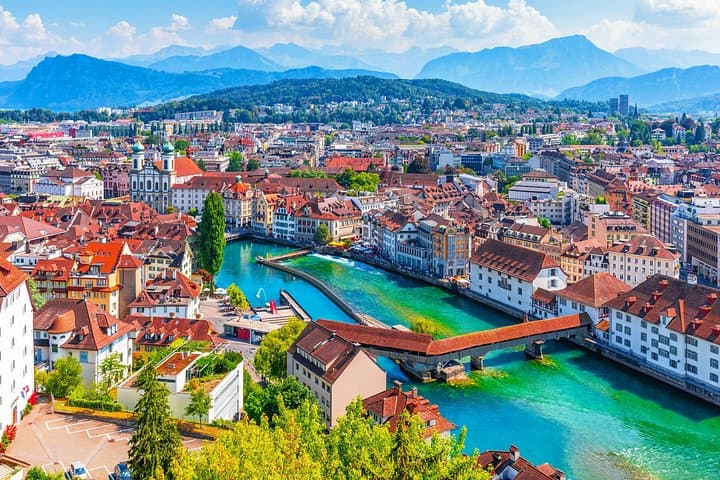 Milan to Lucerne Private Transfer Service — photo 1 of 13