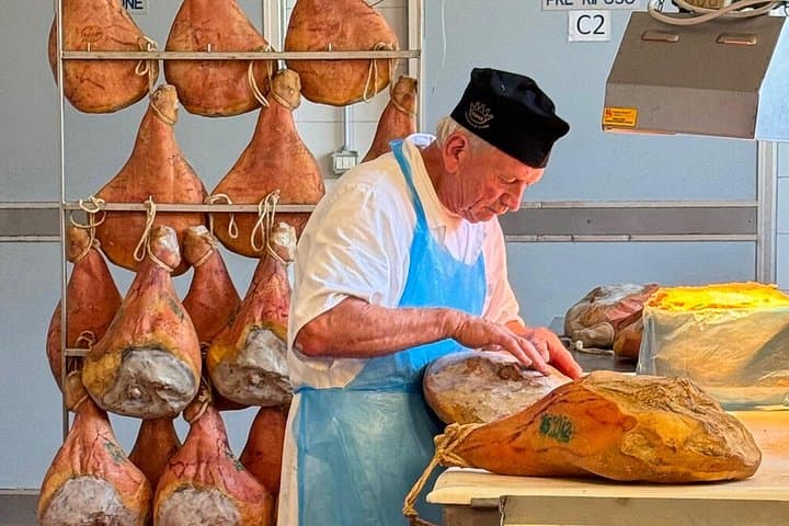 Tour at a Parma Ham Producer — photo 1 of 8