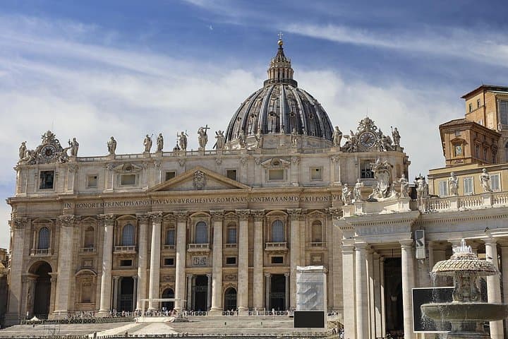 Rome: St. Peter’s Basilica & Underground Tombs Tour — photo 1 of 48