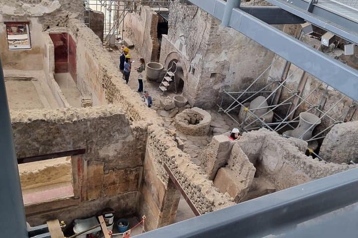 Pompeii New Excavations , Discoveries ,New Itinerary, Private Tour — photo 1 of 24